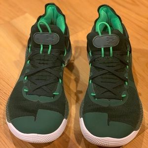 Curry 6, Green, Size: 9.5